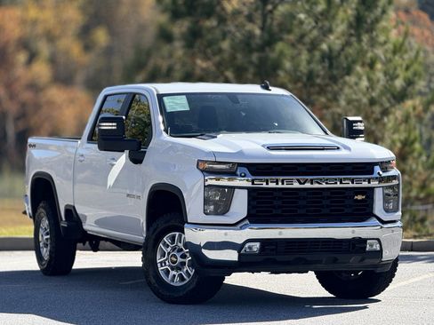 Used 2020 Chevrolet Silverado 2500 LT w/ All Star Edition image 12