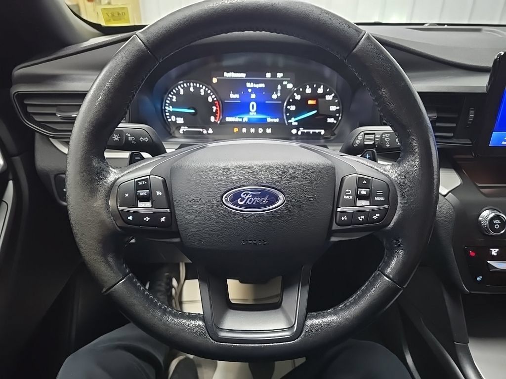 Used 2020 Ford Explorer XLT w/ Comfort Package AWD/4WD image 22