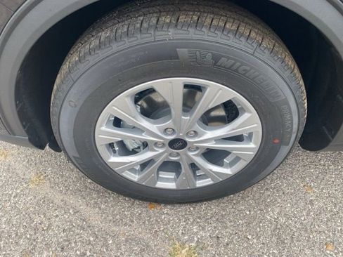 New 2026 Ford Escape Active w/ Active Premium Tech Pack image 10