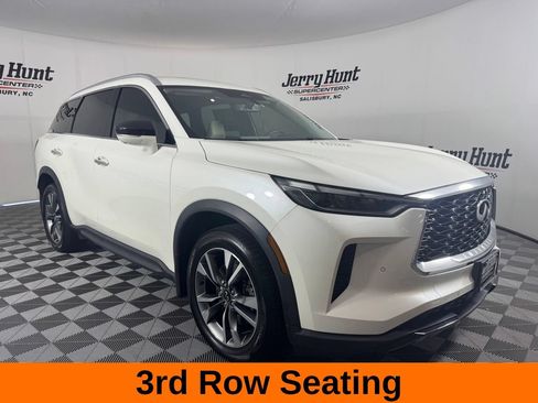 Used 2023 INFINITI QX60 Luxe w/ Cargo Package AWD/4WD image 6