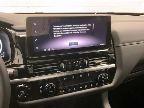 New 2026 Nissan Pathfinder Platinum image 6