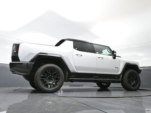 New 2025 GMC Hummer EV 2X image 45