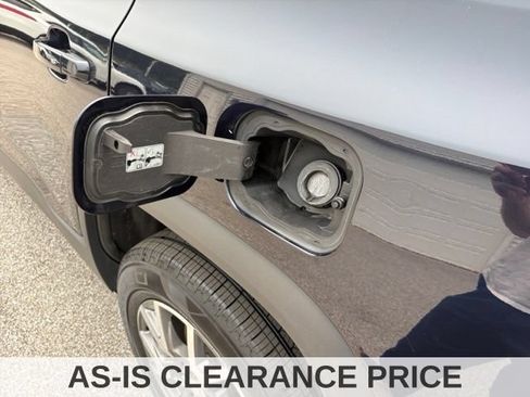 Used 2022 GMC Acadia SLE w/ Driver Convenience Package FWD image 20