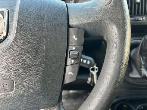 Used 2021 RAM ProMaster 2500 w/ Convenience Group FWD image 33
