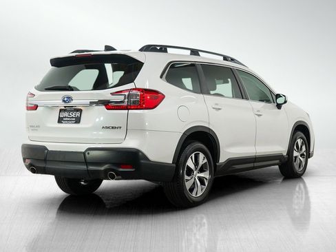 Used 2024 Subaru Ascent Premium w/ Convenience Package image 5