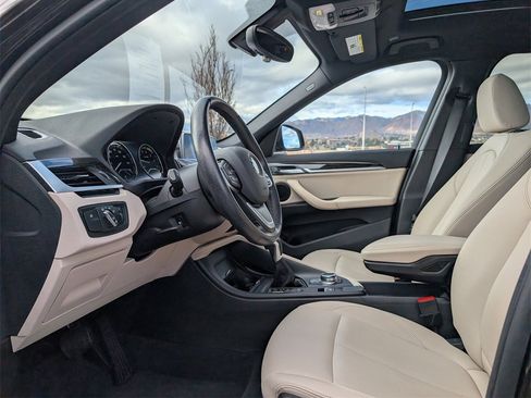 Used 2018 BMW X1 xDrive28i w/ Convenience Package image 10