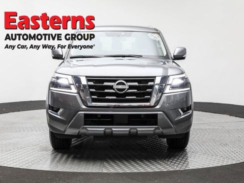 Used 2024 Nissan Armada SV image 2