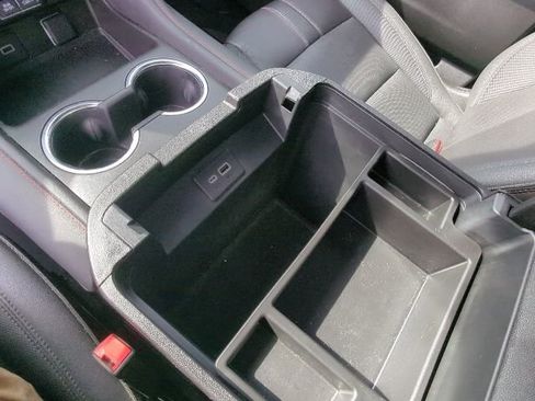 Used 2023 Chevrolet Suburban RST image 32