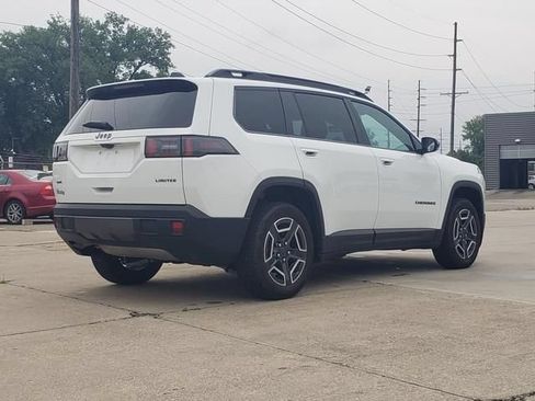 Used 2026 Jeep Cherokee Limited AWD/4WD image 4