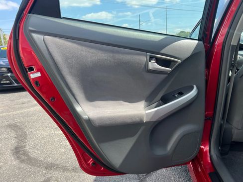 Used 2010 Toyota Prius One image 22