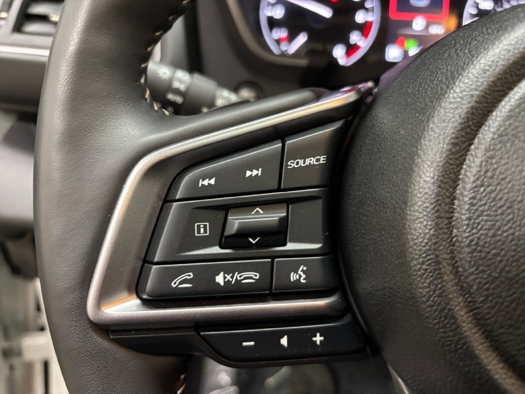 Used 2024 Subaru Ascent Touring AWD/4WD image 28
