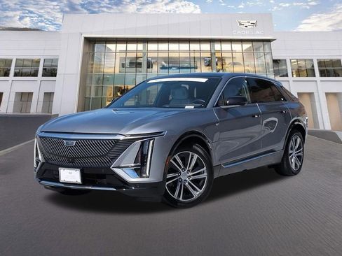 Certified 2024 Cadillac Lyriq Luxury AWD/4WD image 1