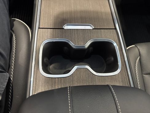 Used 2024 GMC Acadia Denali w/ LPO, Floor Liner Package image 30