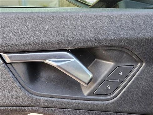 Used 2021 Audi Q3 2.0T Premium Plus w/ Premium Plus Package AWD/4WD image 25