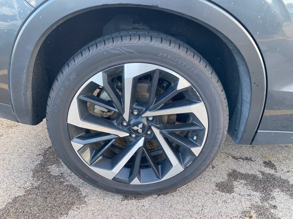 Used 2024 Mitsubishi Outlander SE AWD/4WD image 9
