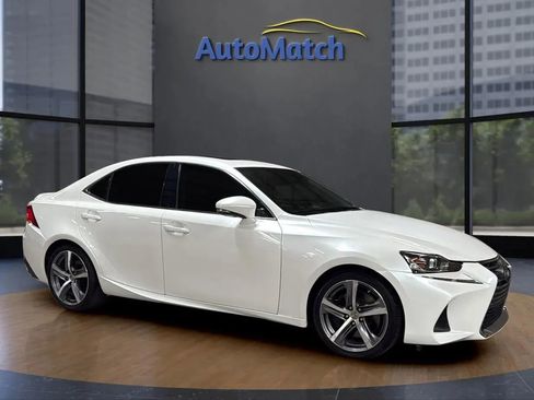 Used 2017 Lexus IS 300 AWD image 13
