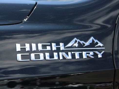 New 2026 Chevrolet Tahoe High Country image 19