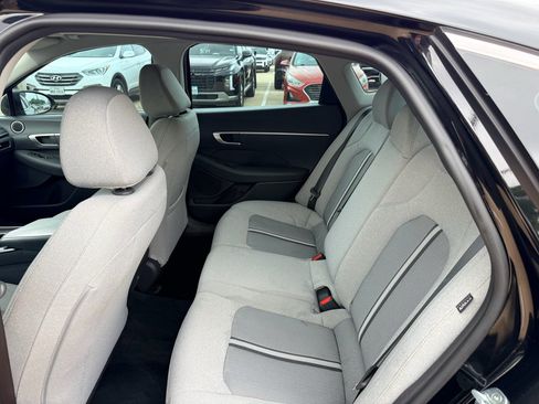 Used 2022 Hyundai Sonata SE w/ Cargo Package FWD image 21