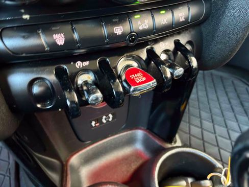 Used 2015 MINI Cooper S FWD image 23