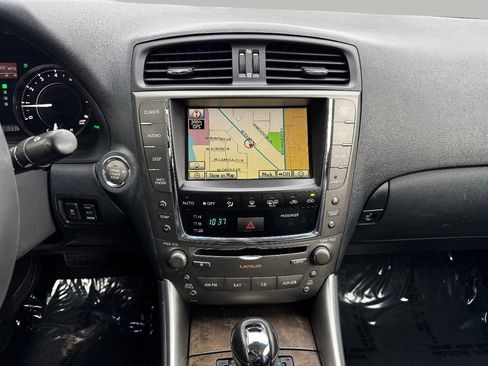 Used 2010 Lexus IS 250C RWD image 26