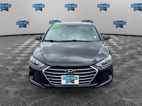 Used 2018 Hyundai Elantra SE image 7