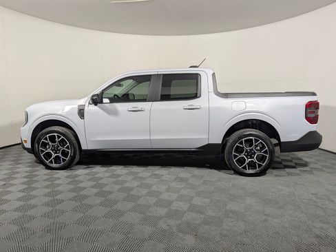 Used 2025 Ford Maverick Lariat AWD/4WD image 5