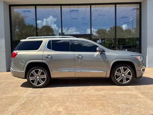 Used 2019 GMC Acadia Denali w/ Technology Package image 3