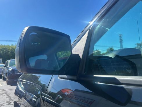 Used 2018 Chevrolet Silverado 1500 Custom w/ Trailering Package image 23