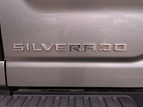 Used 2024 Chevrolet Silverado 2500 High Country w/ Technology Package AWD/4WD image 36