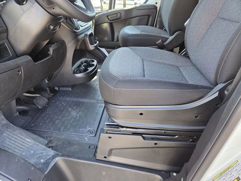 New 2026 RAM ProMaster 1500 w/ Convenience Group FWD image 18