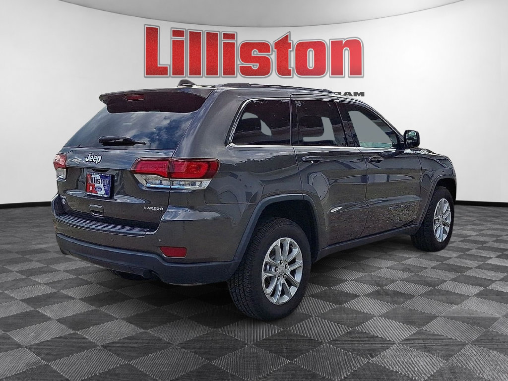 Used 2021 Jeep Grand Cherokee Laredo AWD/4WD image 6