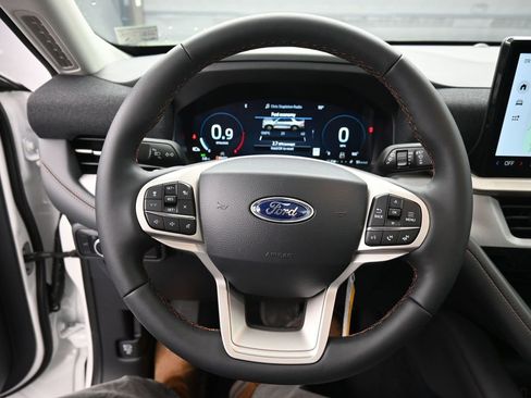 New 2026 Ford Explorer Active image 29
