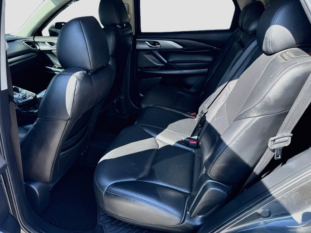 Used 2019 MAZDA CX-9 Touring w/ Touring Premium Package AWD/4WD image 29