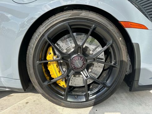 Used 2023 Porsche 911 GT3 image 36