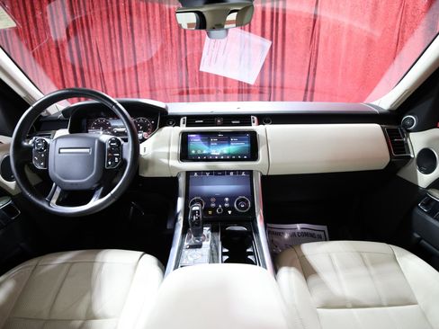 Used 2019 Land Rover Range Rover Sport HSE AWD/4WD image 16