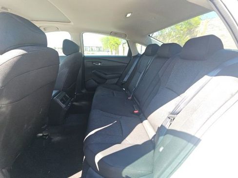 Used 2025 Honda Accord SE image 8
