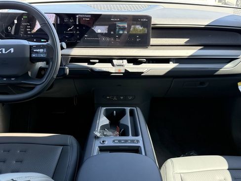 New 2026 Kia EV9 Wind image 15