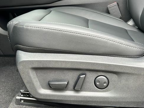 New 2025 Nissan Murano SL AWD/4WD image 10