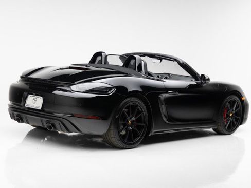 Used 2022 Porsche 718 Boxster GTS image 11