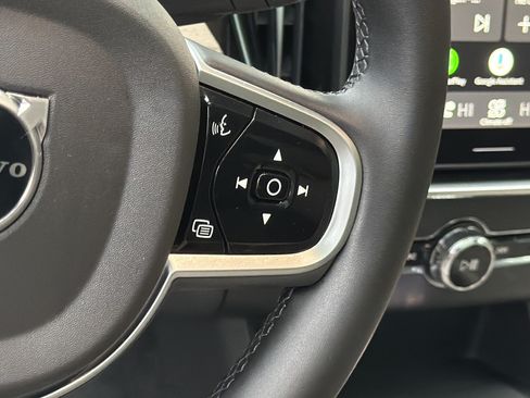 Certified 2026 Volvo XC90 B6 Plus AWD/4WD image 20