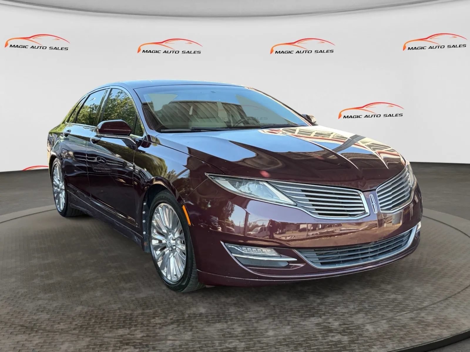 Used 2013 Lincoln MKZ FWD image 5