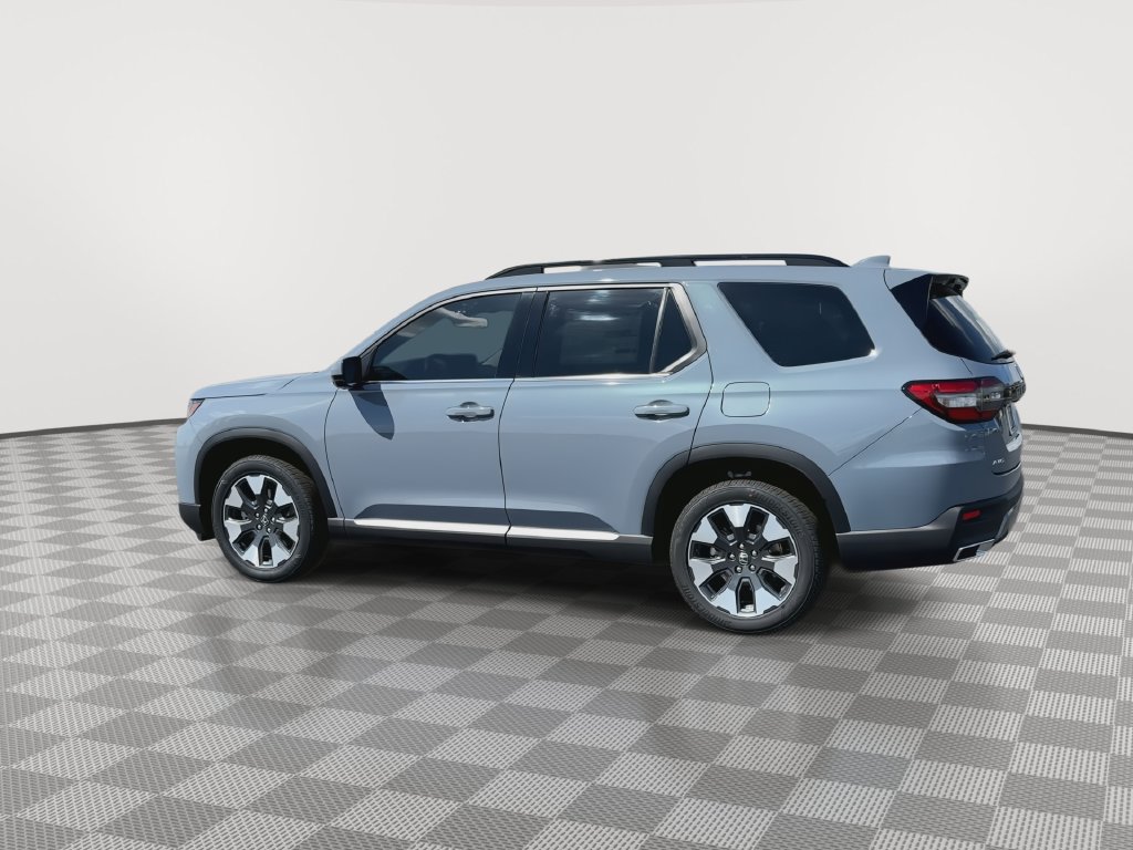 New 2026 Honda Pilot Touring image 6