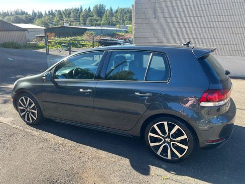 Used 2012 Volkswagen GTI Autobahn FWD image 7