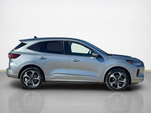 Used 2023 Ford Escape ST-Line Select w/ Tech Pack #2 image 8