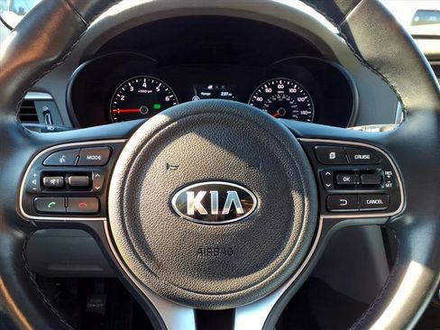 Used 2016 Kia Optima EX image 23