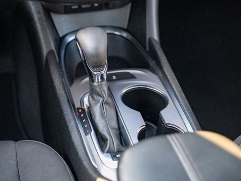 Used 2023 Chevrolet Malibu LT image 23