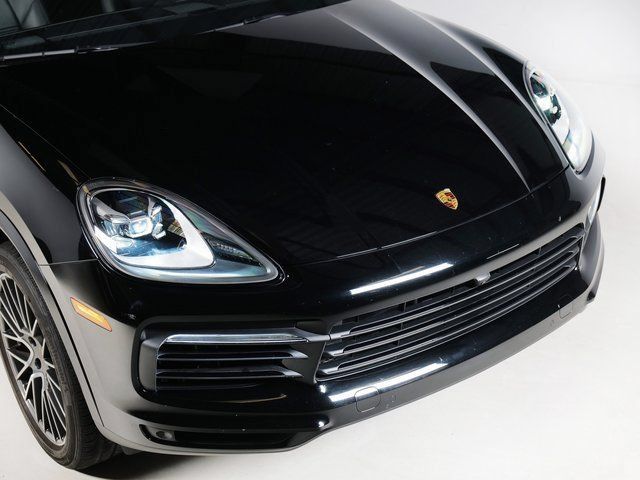Certified 2023 Porsche Cayenne AWD/4WD image 31