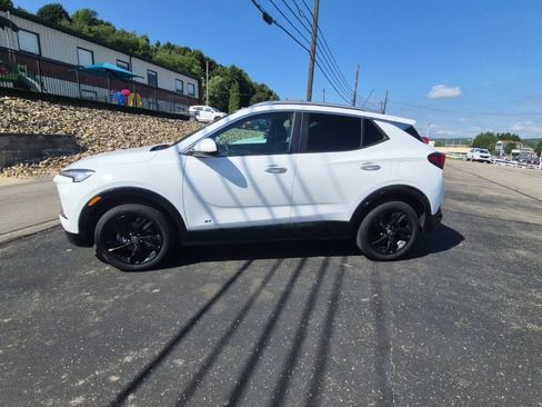 Used 2026 Buick Encore GX Sport Touring w/ Comfort Package AWD/4WD image 4