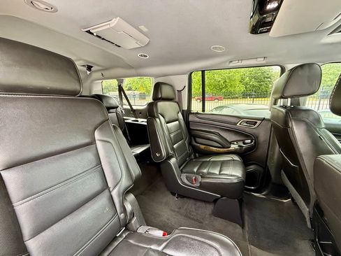 Used 2017 GMC Yukon XL Denali w/ Open Road Package AWD/4WD image 35