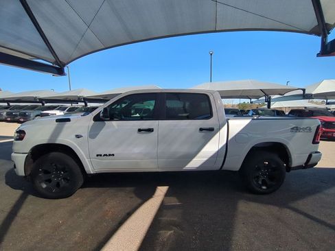 New 2026 RAM 1500 Big Horn AWD/4WD image 5
